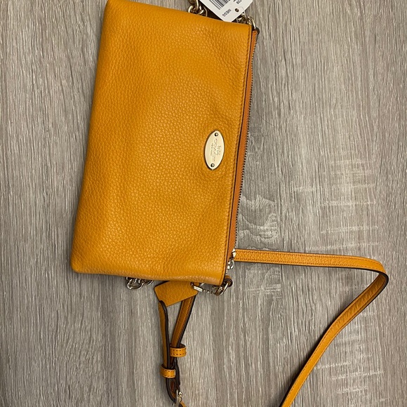 QUINN CROSSBODY IN PEBBLE LEATHER (COACH F52709) - Picture 4 of 6